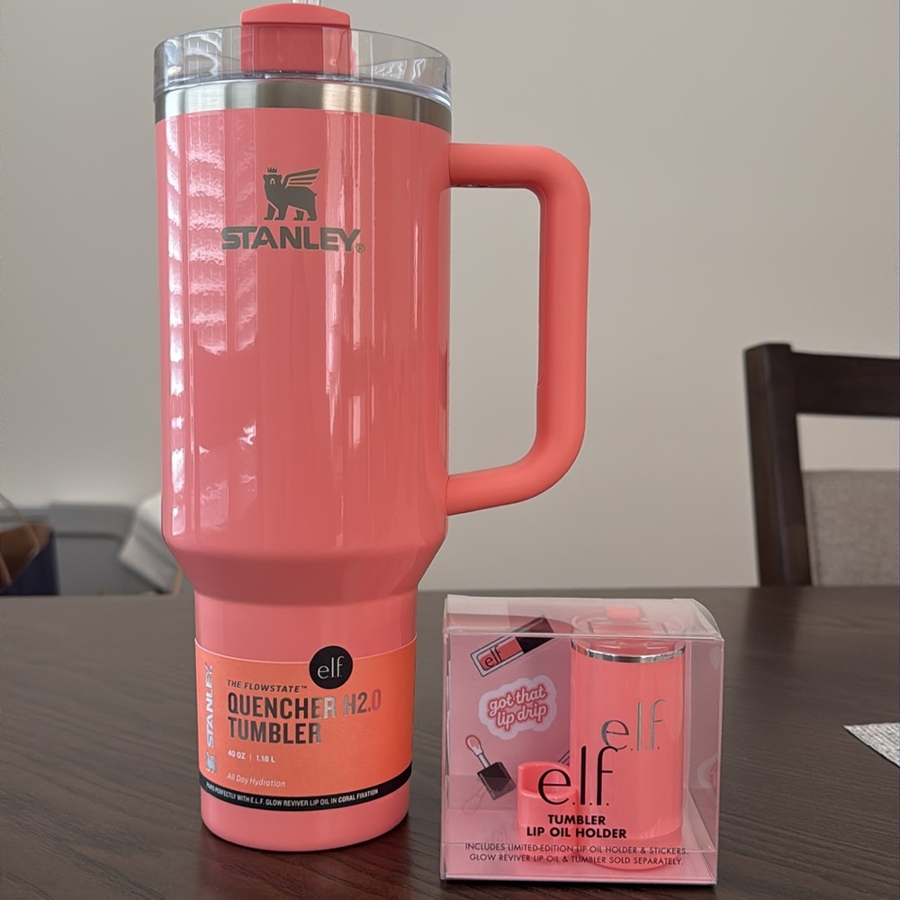 NEW Stanley x Elf e.l.f Collab CORAL FIXATION 40oz Tumbler and Lip oil Holder - Picture 3 of 9